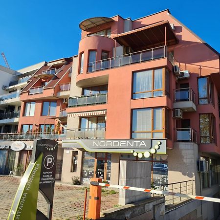 Black Sea Brееze Apartment Varna Luaran gambar