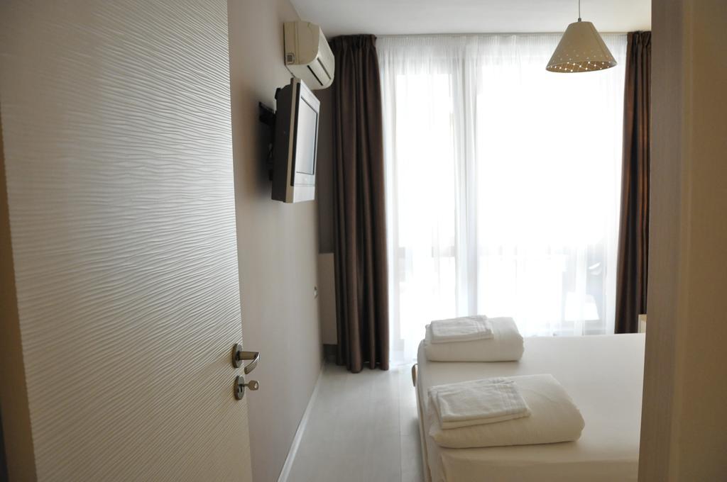 Black Sea Brееze Apartment Varna Luaran gambar