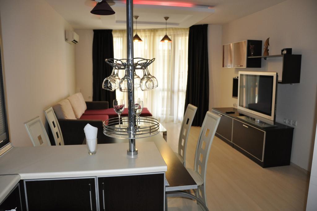 Black Sea Brееze Apartment Varna Luaran gambar